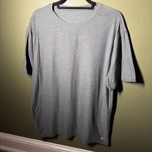 Vuori Men’s Strato Tech Tee XL Heather Green